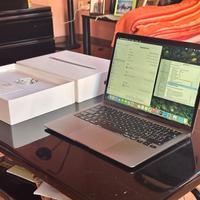 Macbook Air 13" CONSEGNA DOMIC. 256GB/8GB + OFFICE