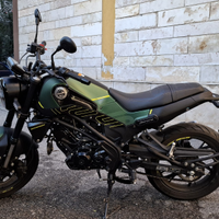 Benelli Leoncino 125