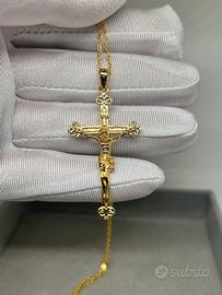 Collana con crocifisso in argento925 placcato oro