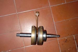 Albero motore am6 usato 