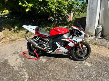 R1 2003