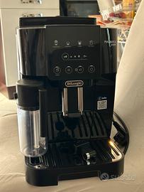 DeLonghi magnifica star ECAM220.80.SB