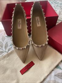 Ballerine Valentino Garavani Rockstud in Vernice