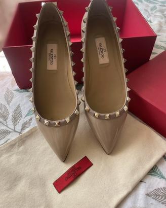 Ballerine Valentino Garavani Rockstud in Vernice