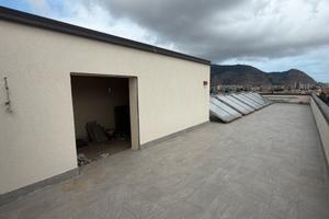 Terrazzo da 140 mq oltre 17 mq di C2 via Badia 259