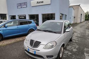 LANCIA Ypsilon 1.2 Oro