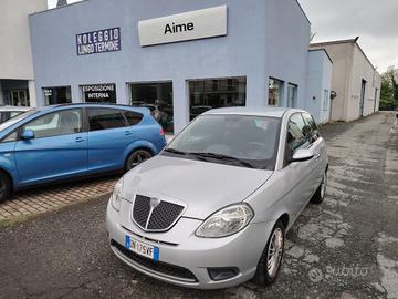 LANCIA Ypsilon 1.2 Oro