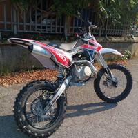 NEW PIT BIKE EGL 150cc RUOTE 17/14 BIANCO/ROSSO