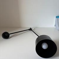 Lampada da parete orientabile Nera