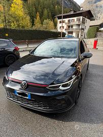 Volkswagen Golf 8 GTI 245 CV DSG