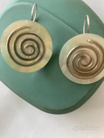 Orecchini madreperla su argento