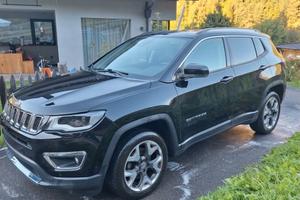 Jeep Compass ben tenuta