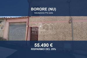 Immobile in asta di 241 m² con più di 5 locali e b