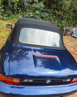 BMW z3 cabrio prezzo 10.000 euro trattabili.