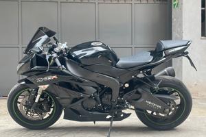 kawasaki zx6r 2011