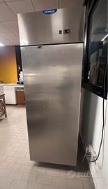 Frigorifero a colonna