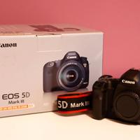 Reflex digitale Canon EOS 5D Mark III