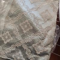 copriletto verde salvia con frangia