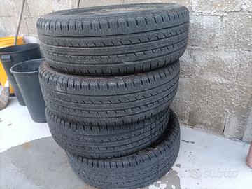 Gomme SUV 255/70 18