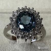 ANELLO ORO 18kt. CON DIAMANTI E TOPAZIO LONDON