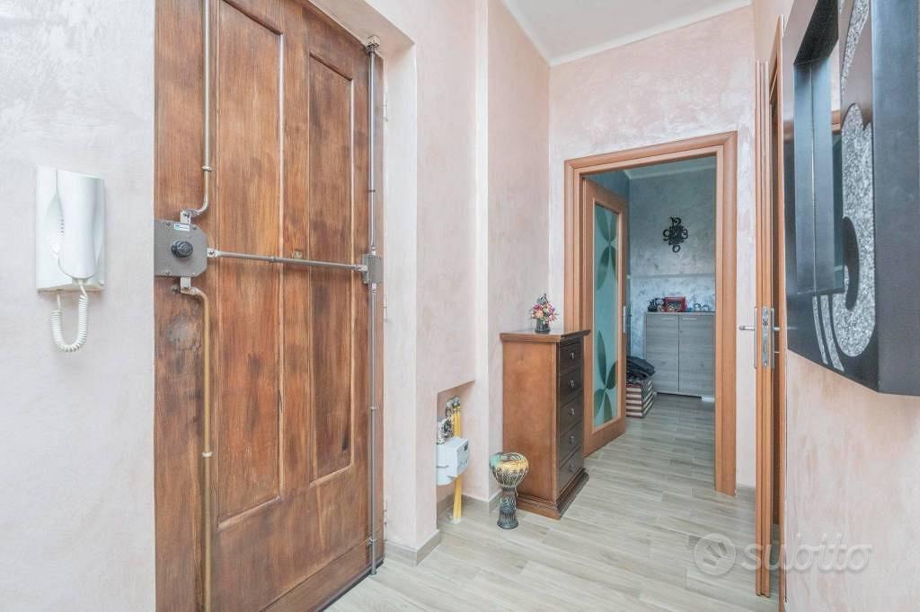Appartamento – Torino, Madonna di Campagna, Circoscrizione 5 - Altro