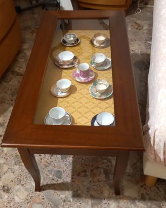 Tavolino vintage in legno per salonr