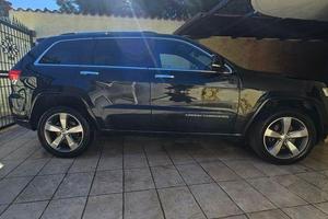 Jeep Grand Cherokee OVERLAND