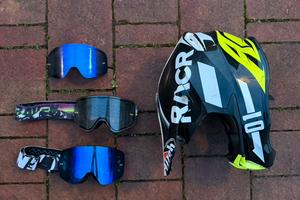 Casco Airoh e maschere