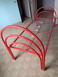 Letto in ferro da una piazza 