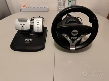 Volante e pedali per PS1;PS2