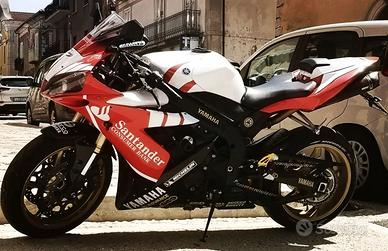 Yamaha R1