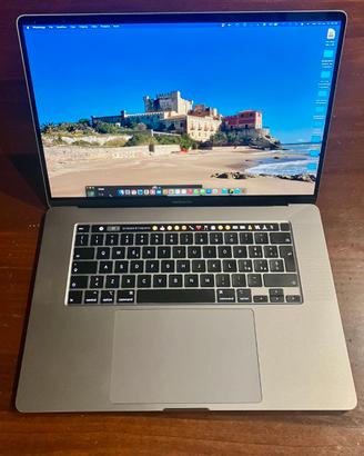 MacBook Pro 16” 2019 i7 16GB 512GB