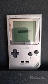 Nintendo GameBoy Pocket Argento funzionante.