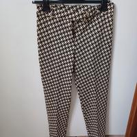 pantaloni fantasua
