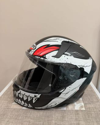 Casco e guanti nuovi mai utlizzati