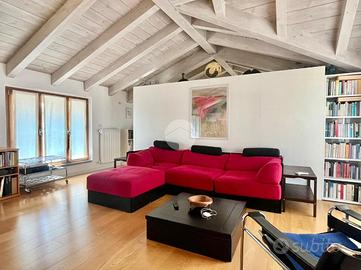 LOFT A CARATE BRIANZA