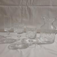 Bicchieri da 13(dodici). Acqua, vino, fluo e caraf