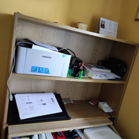 Scrivania con libreria componibile