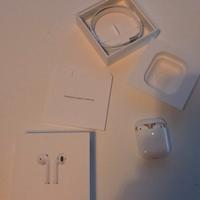 Apple airPod con led anteriore