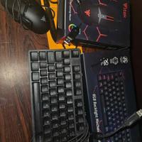 Tastiera metallica e Mouse da gaming