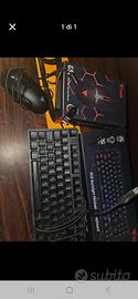 Tastiera metallica e Mouse da gaming