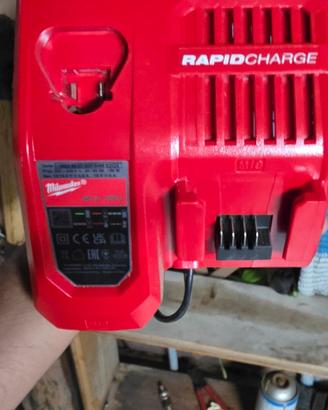 carica batteria milwaukee m12-18 165w 