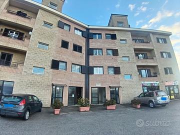 Locale commerciale Pignola