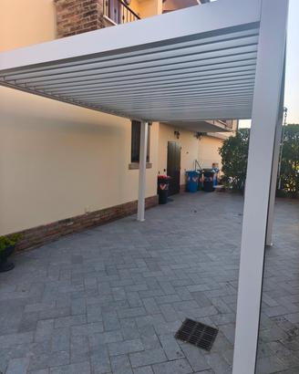 Pergola bioclimatica