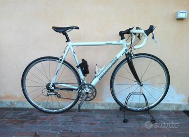 Bici Cannondale tg M ruote Shimano + corona scarpe