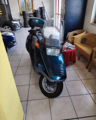 Honda CN 250