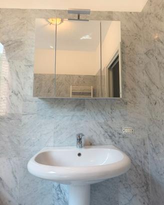 Lavabo Ideal Standard ALA 70 cm con rubinetto