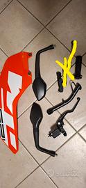 Pezzi moto ktm Duke 125