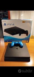 PS4 slim 