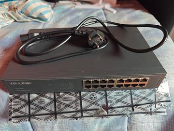 switch tplink 16 porte gigabit 